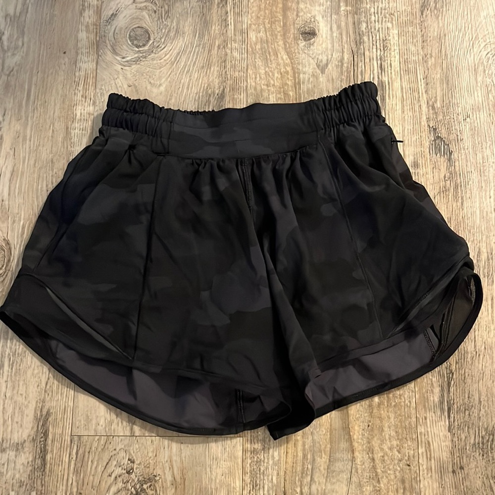 Lululemon Hotty Hot Shorts